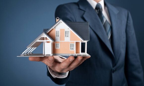 Lavora come agente immobiliare! Iscriviti al corso AGI